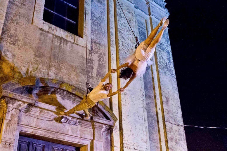 Festival de cirque contemporain "Muga Gabe"