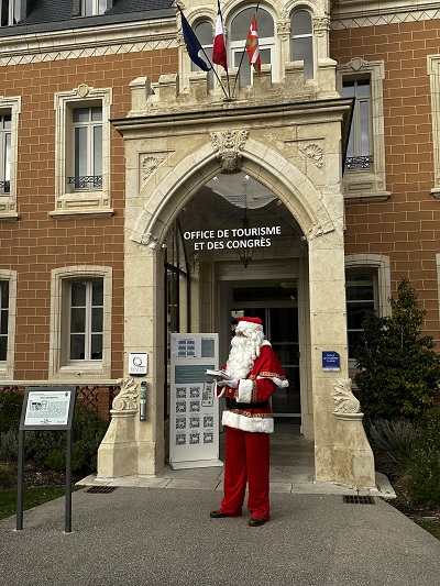 Rencontre avec le Père Noël à l'office de tour ...