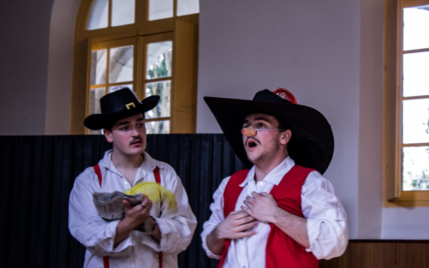 Théâtre : Et Cyrano chantait !