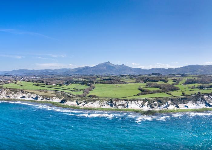 La Corniche vue de la mer