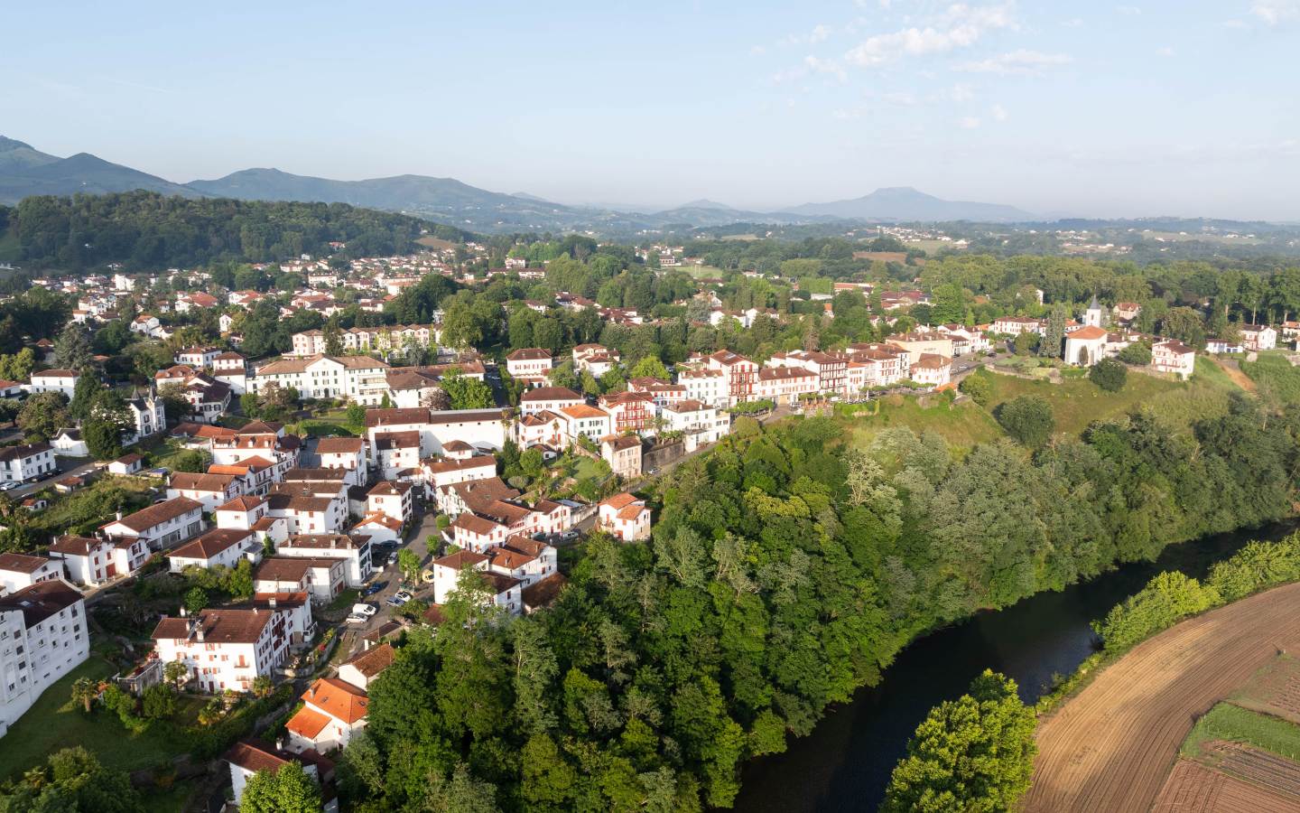 Visite guidée de Cambo-les-Bains, Histoire & P ...