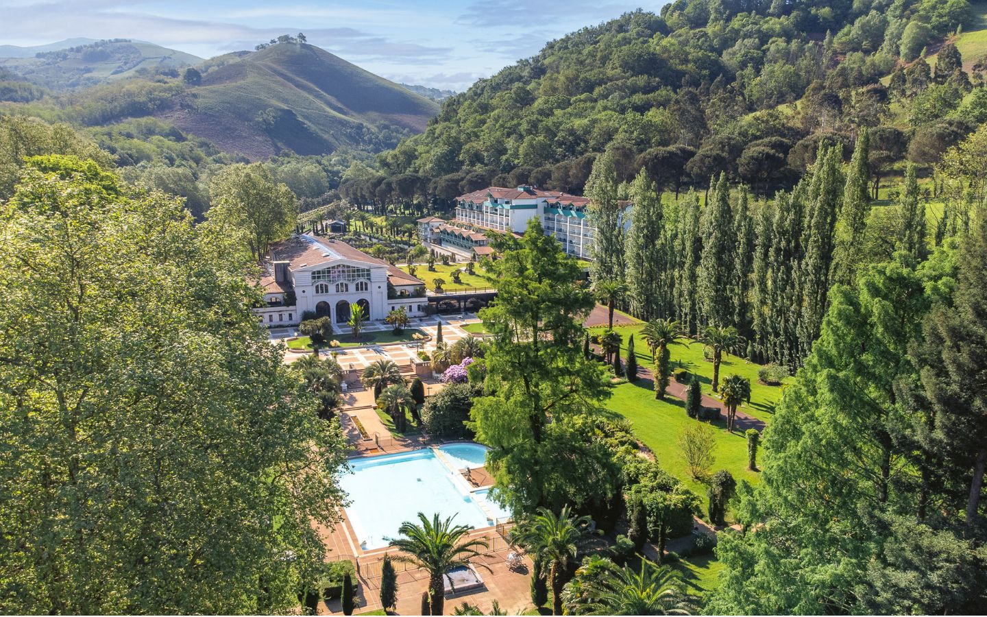 Visite guidée de Cambo-les-Bains, Du thermalis ...