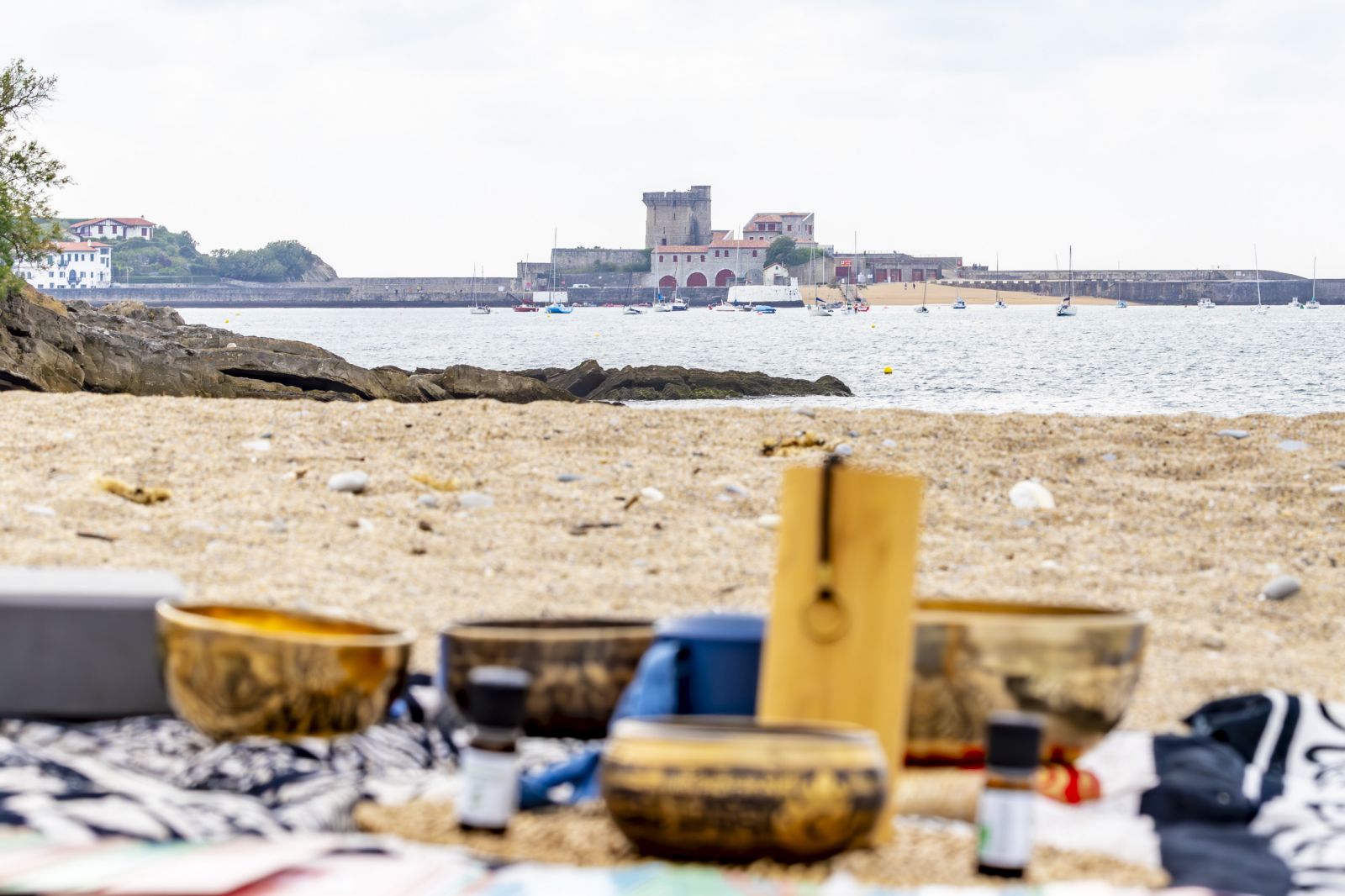 Yoga sur la plage