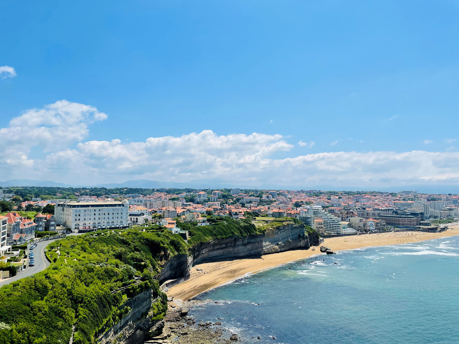 Frenchie Biarritz - Creative brewery along the coast of Biarritz ...